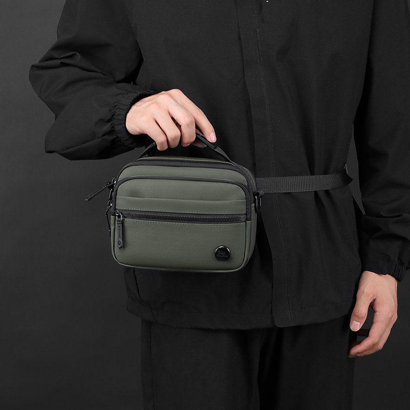 Lightweight Nylon Crossbody Ba - Cycling Commute Essentials のレビューと価格
