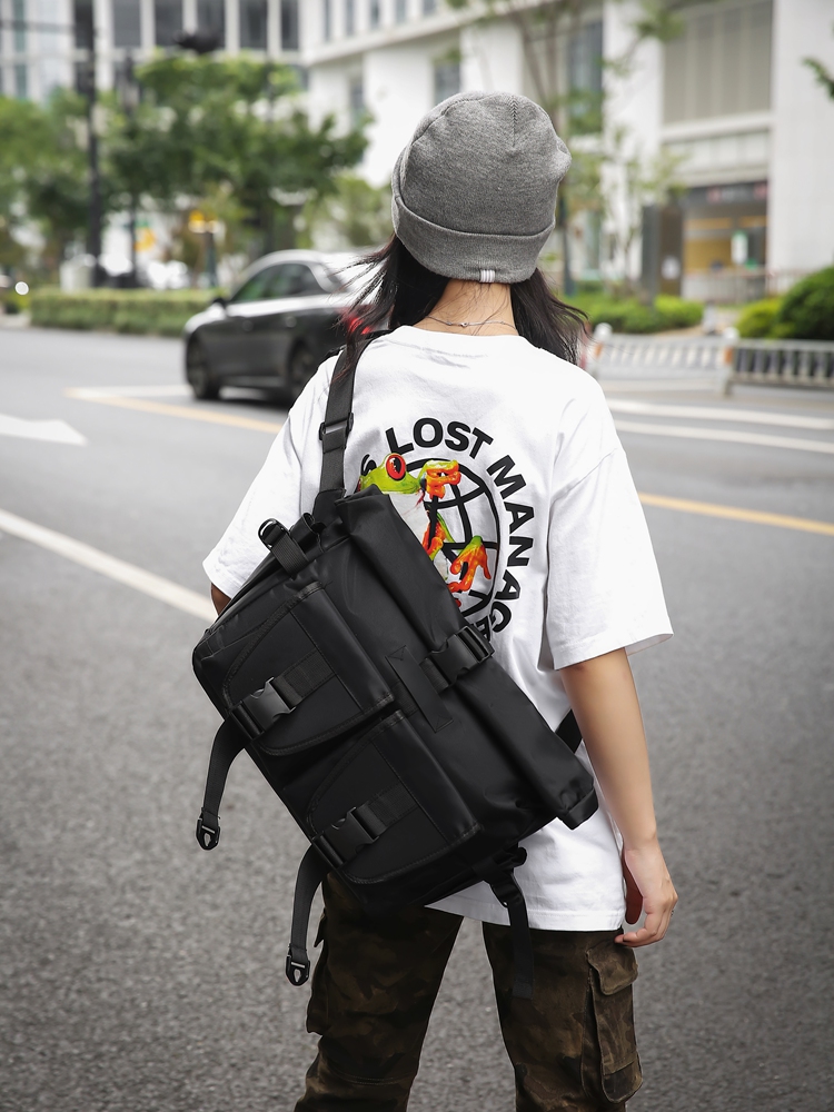 Faionable Large Capaci Cuter B - Waterproof Cycling Commute のレビューと価格